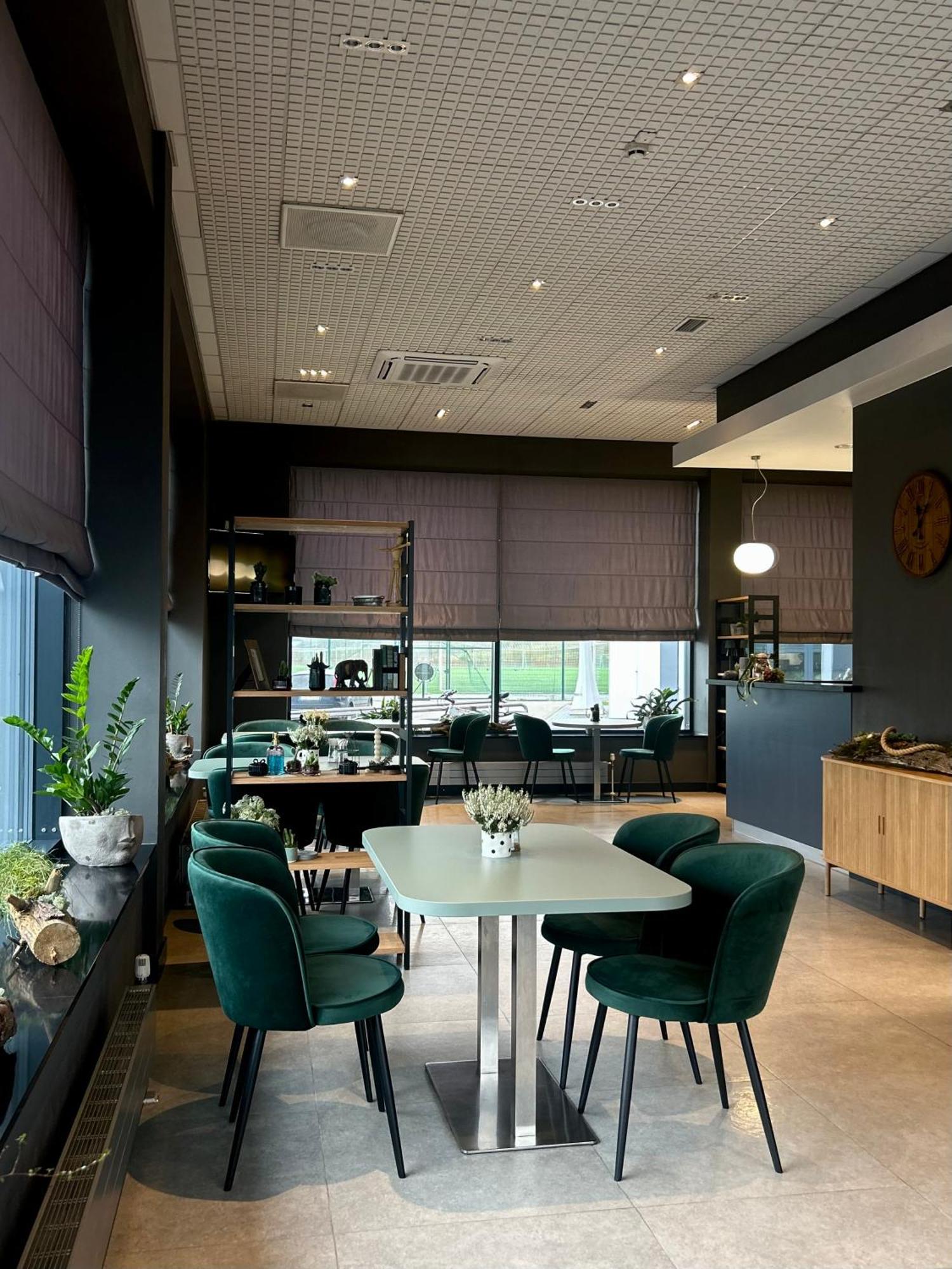 Hotel Restart à Rēzekne Extérieur photo